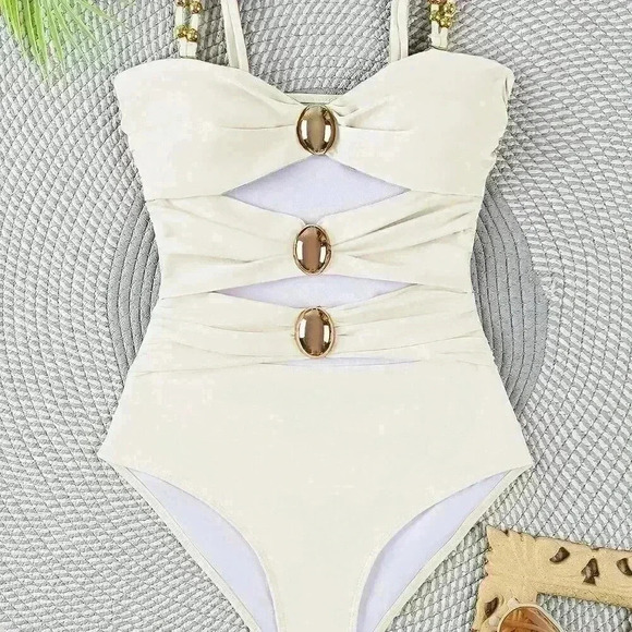 White Sexy Women's Hollow Out Solid Color Daily One-Piece Swimsuit - Picture 2 of 5